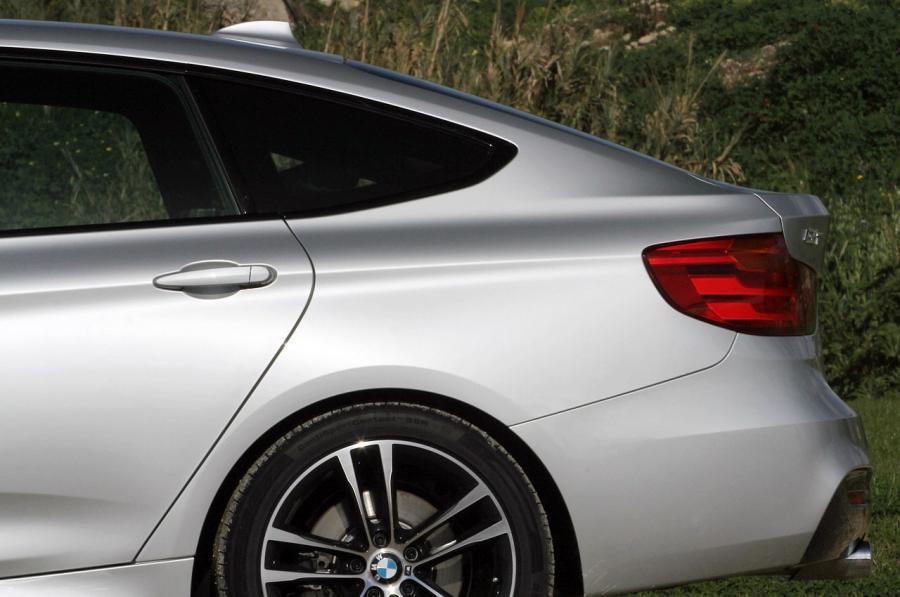  BMW 3-Series GT 2014 года  (фото 39 из 154)
